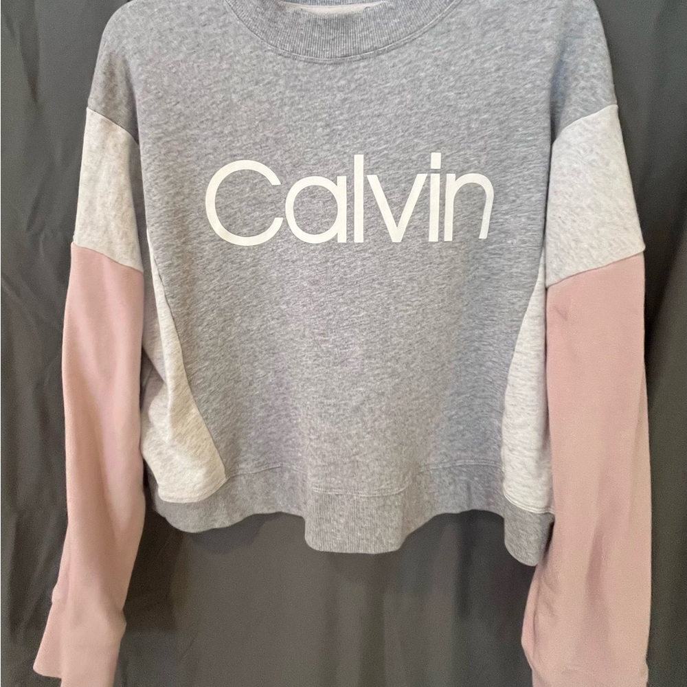 Calvin Klein cropped sweatshirt XL